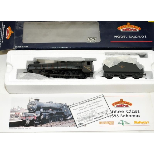 152 - 00 gauge Bachmann Branchline locomotives 31-176-Z Jubilee 45596 Bahamas w Stanier tender, 31-553A V2... 