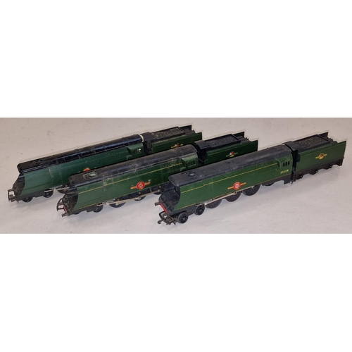 175 - Tri-ang HO Gauge 