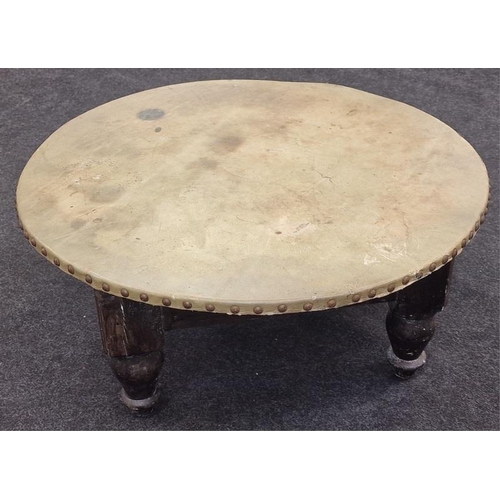 579 - Low round table with stretched hide top 27cm tall 65cm diameter.