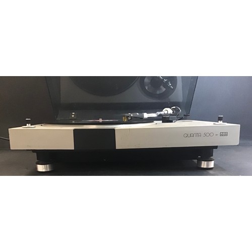 439 - BSR QUANTA 500 TURNTABLE. This  turntable powers up fine and is fitted with a Stanton cartridge. The... 