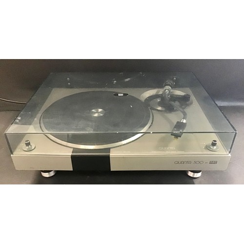 439 - BSR QUANTA 500 TURNTABLE. This  turntable powers up fine and is fitted with a Stanton cartridge. The... 