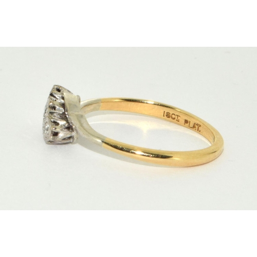 252 - 18ct gold ladies 3 stone Diamond  twist ring size M