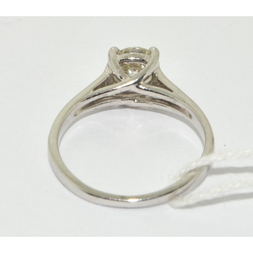 374 - 18ct white gold ladies diamond solitaire ring VS1/VS2 0.69ct size J