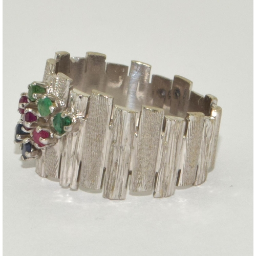 361 - 9ct white gold bark finish ladies Ruby Sapphire and Emerald ring size P