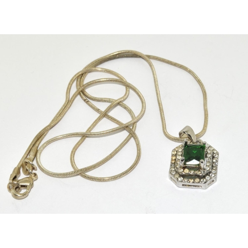 400 - 925 silver Emerald green colour necklace pendant