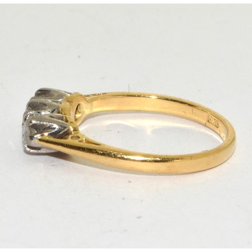 268 - 18ct Gold Diamond approx 0.3ct 3 Stone Ring. Size M