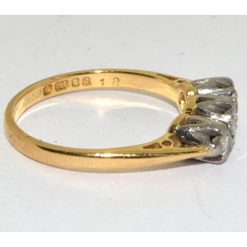 268 - 18ct Gold Diamond approx 0.3ct 3 Stone Ring. Size M