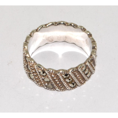 225 - Silver marcasite full band ring Size M