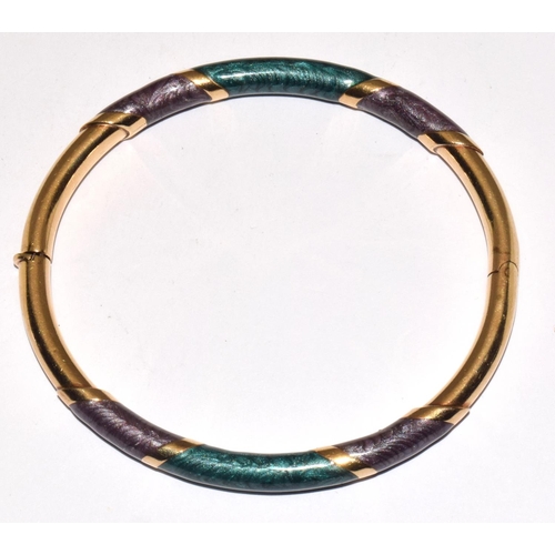 197 - 9ct Gold Malachite Solid Bracelet