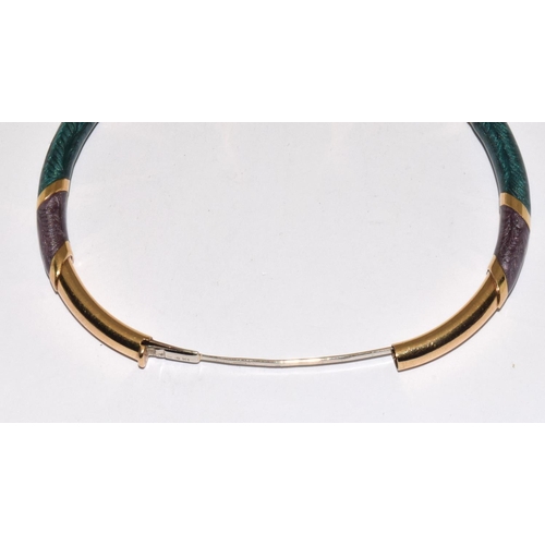 197 - 9ct Gold Malachite Solid Bracelet