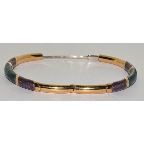 197 - 9ct Gold Malachite Solid Bracelet