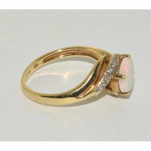 188 - Fire Opal/Diamond 9ct Gold Ring 2.5g Size S