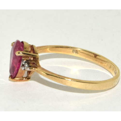 206 - 9ct Gold Ladies Ruby & Diamond Pear Shaped Ring. Size N