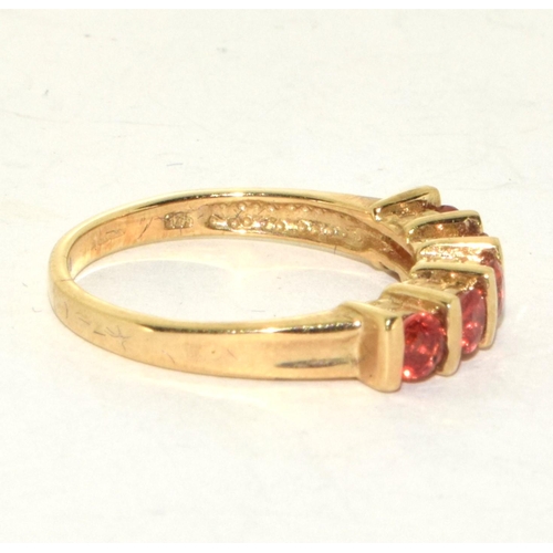 154 - 9ct Gold Ladies 5 Stone Ring. Size N