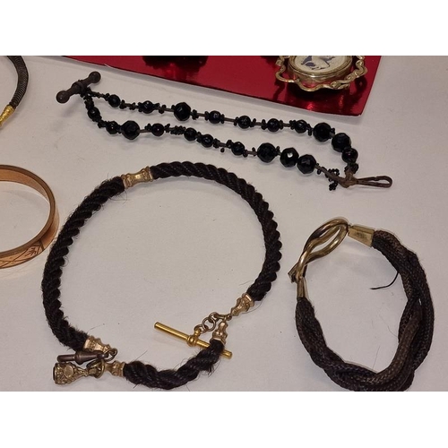 157 - Collection of vintage mourning jewellery (19)