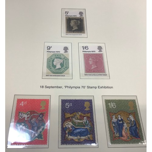 121 - Album of Queen Elizabeth II commemorative GB stamps.