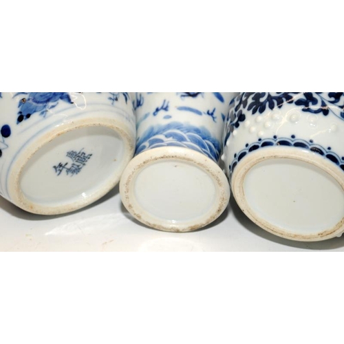 52 - Group of six Chinese 19th century nblue & white porcelain vases and two pots. Tallest H28cm. (faults... 