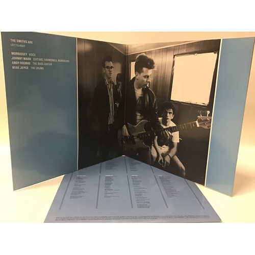 114 - THE SMITHS VINYL LP RECORD ‘HATFUL OF HOLLOW’. Gatefold sleeved album on Rough Trade Records Rough 7... 