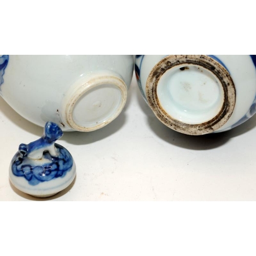 80 - Mixed group of antique Chinese porcelain tea caddies, three painted in blue & white with figures (wi... 