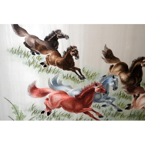 115 - Large Chinese fabric picture depicting galloping Horses  160x80cm