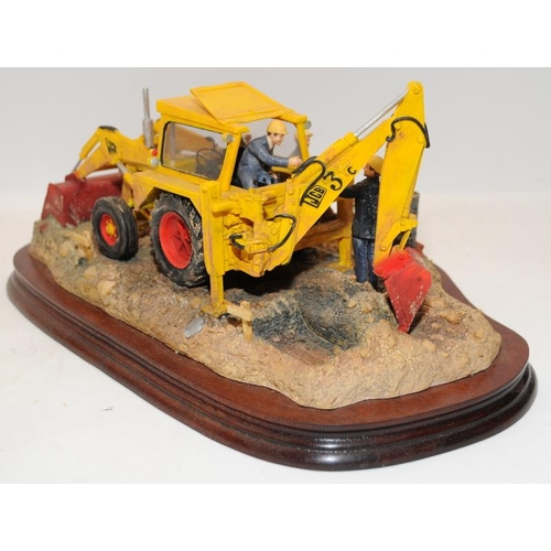 338 - Large Border Fine Arts tableau 'Tea Break'. 385 of 950. With certificate. 38cms across