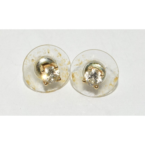 57 - Diamond stud gold earrings of approx 0.25ct each total approx 0.50ct