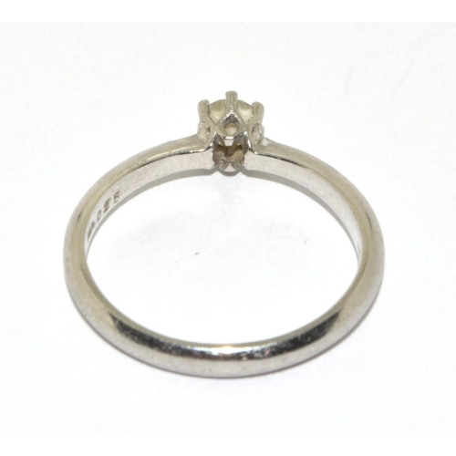 71 - 18ct white gold Diamond solitaire ring H/M as 0.25 ct size O