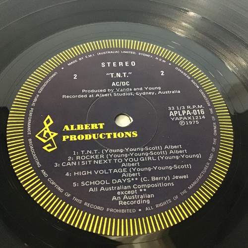 39 - AC/DC - T.N.T. AUSTRALIAN PRESS VINYL ALBUM. Found here in Ex condition on Albert Productions No. AP... 
