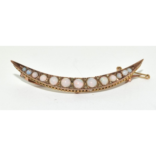 516 - 9ct gold antique Opal Crescent brooch 5cm long 3.5g