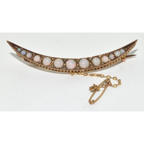 516 - 9ct gold antique Opal Crescent brooch 5cm long 3.5g