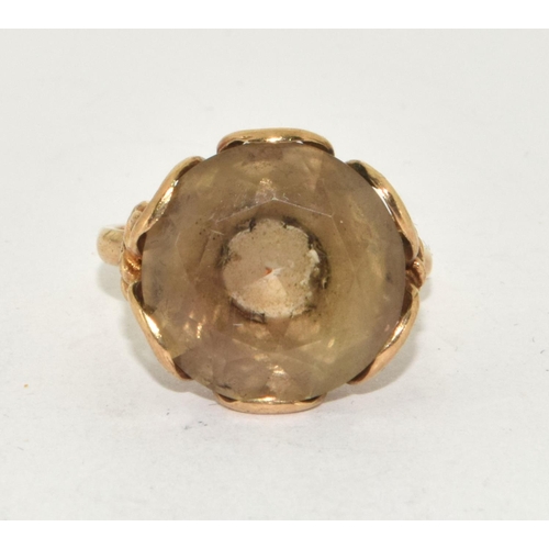 345 - 9ct gold ladies Smokie quarts ring size M