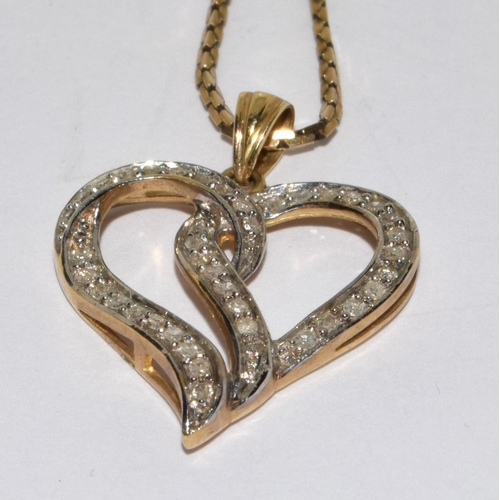 462 - 9ct gold Diamond heart pendant necklace 4.7g