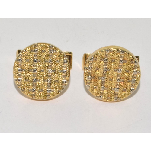 54 - 18ct yellow gold designer cufflinks 18g