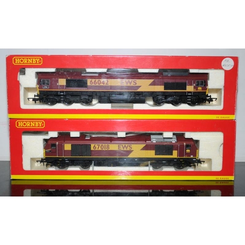 1050 - OO Gauge Hornby R2651 EWS Co-Co Diesel Electric Class 66 Locomotive c/w R2764 EWS Class 67 Rapid 670... 