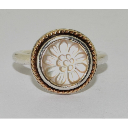 316 - Pandora sunflower MOP 925 Ale/14ct gold ring Size 52