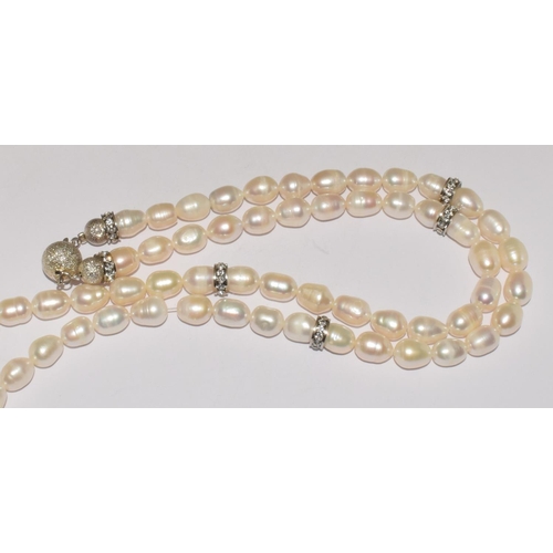 292 - Large rock crystal cultured pearl flappers necklace.