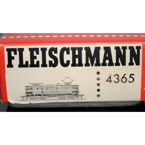 1079 - Ho Gauge Fleischmann 4365 SJ Class Rc2 Locomotive. Boxed