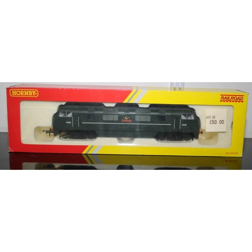 1108 - OO Gauge Hornby R3068 BR Class 42 D802 Locomotive. Boxed