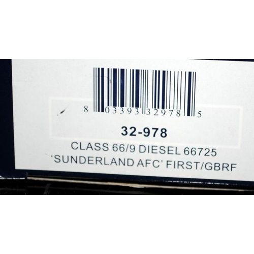 1139 - OO Gauge Bachmann Class 66/9 Diesel 66725 Sunderland AFC First GBRF ref:32-978. Boxed