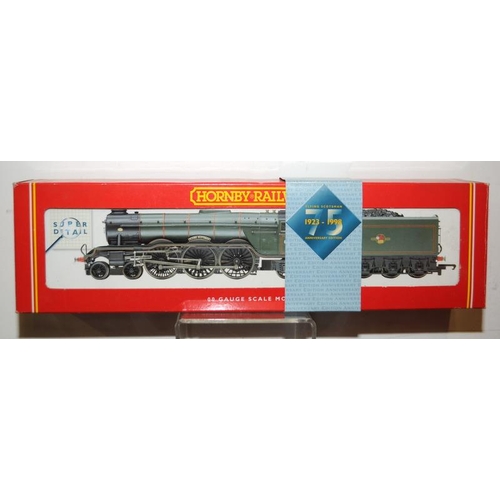 1146 - OO Gauge Hornby R2054 BR 4-6-2 Class A3 Locomotive Flying Scotsman. Boxed