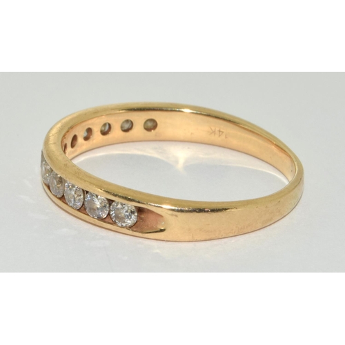 96 - 14 ct gold ladies Diamond 1/2 eternity ring of approx 0.75ct size Y