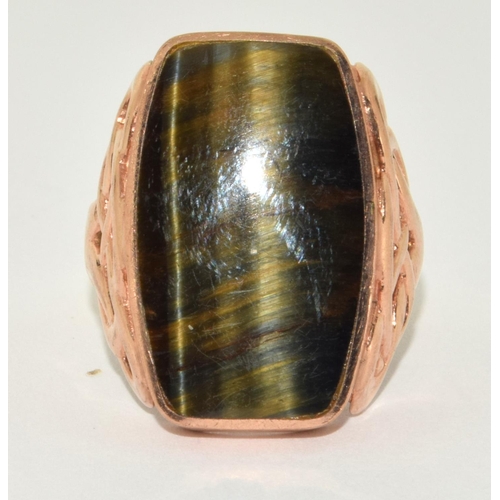 56 - 9ct rose gold antique set polished tigers Eye oblong fancy dress ring size N