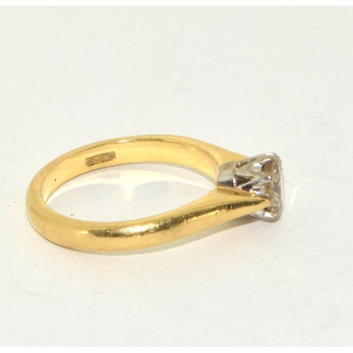 111 - 18ct gold ladies Diamond solitaire of 0.50ct size L