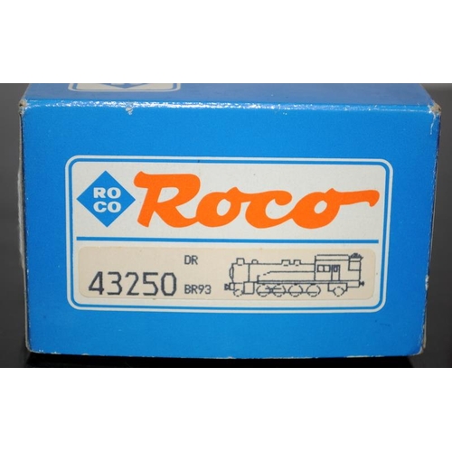 1166 - HO Gauge Roco BR93 Steam Locomotive ref:43250. Boxed