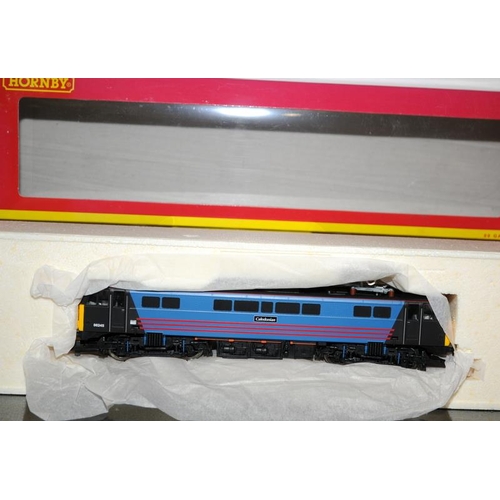 1205 - OO Gauge Hornby R2242 Virgin Bo-Bo Electric Class 86 Locomotive 86245 Caledonian. Boxed