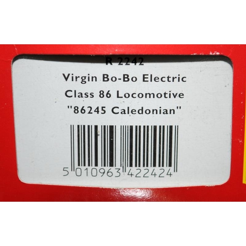 1205 - OO Gauge Hornby R2242 Virgin Bo-Bo Electric Class 86 Locomotive 86245 Caledonian. Boxed