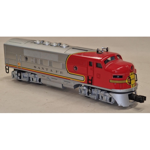 1021 - Rail King by M.T.H O gauge Santa Fe Locomotive together 2 x Lionel Santa Fe passenger carriages no 3... 