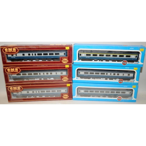 1110 - Airfix OO Gauge BR Blue Livery Rolling Stock, 3 x 54200-5, 54204-7, 54200-5 and 54201-8. All boxed