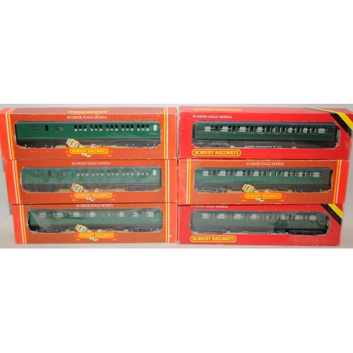 1119 - Hornby OO Gauge BR Southern Region Rolling Stock R431 x 2, R437 x 2 and R438 x 2. All boxed, some st... 
