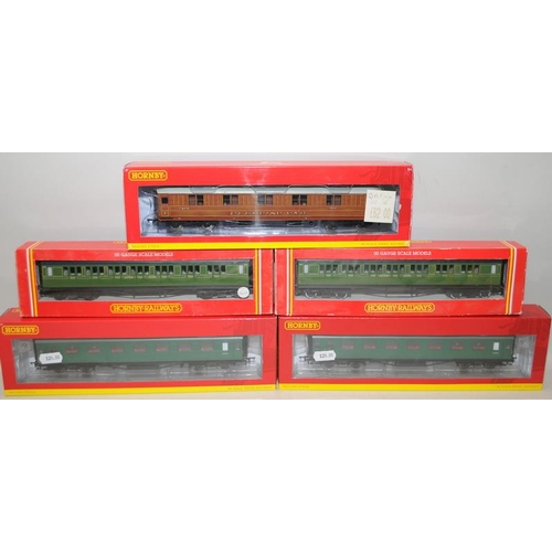 1152 - Hornby OO Gauge Rolling Stock, 2 x R4538, R4174C, R162 and R163. All boxed